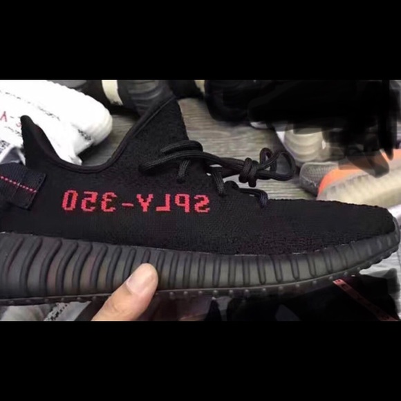 V2 Yeezy 350 Boost size US 9.5 - in Oreo and Bred - Picture 2 of 8